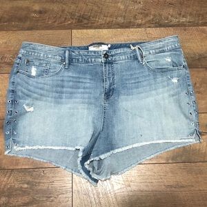 Torrid shorts NWOT